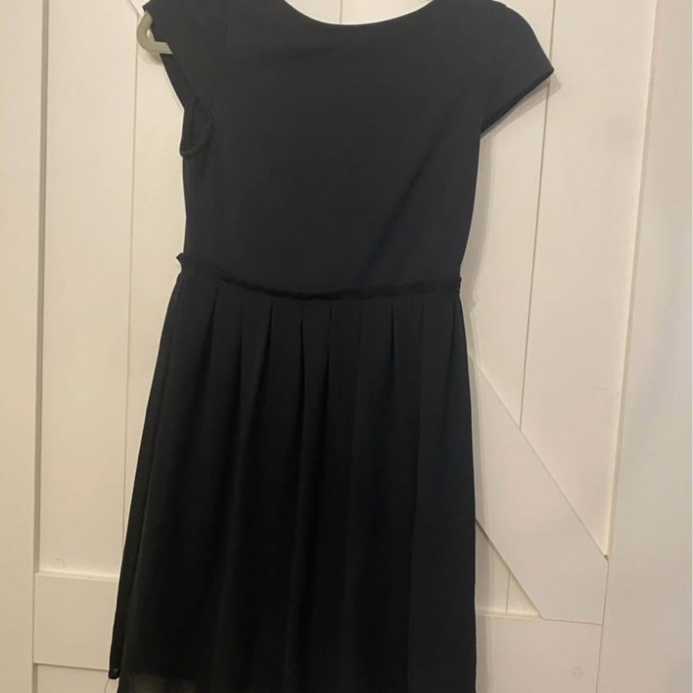 GAP Black A-Line Mini Dress with Cap Sleeves